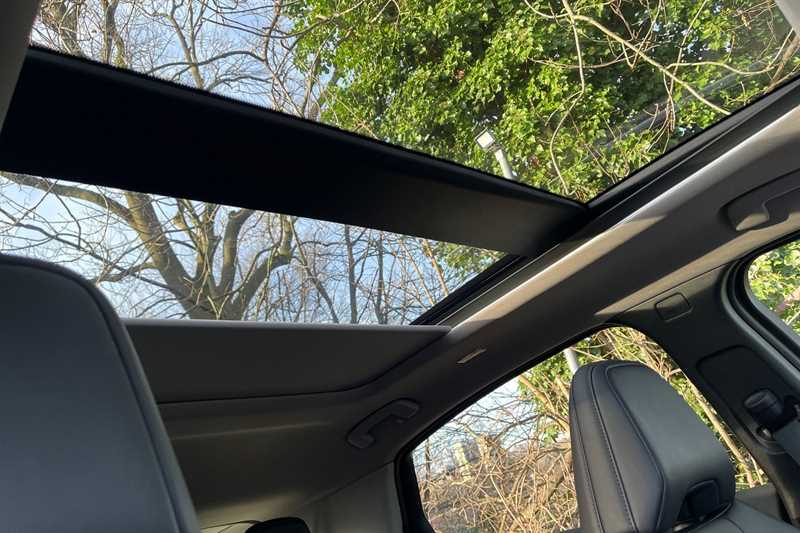 Used Nissan ARIYA 2022 for sale - 77539997: Photo 11