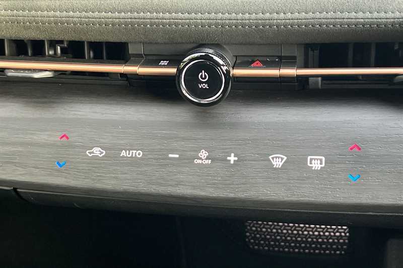 Used Nissan ARIYA 2022 for sale - 77539997: Photo 13