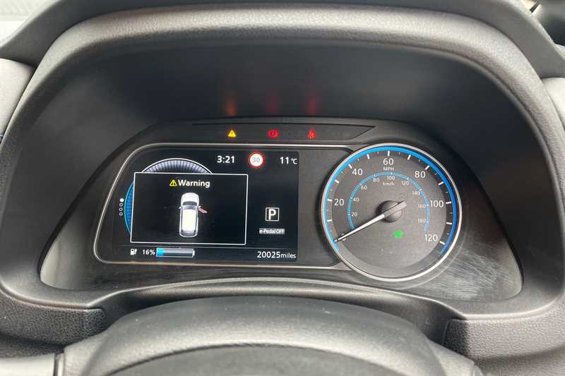 Used Nissan Leaf 2022 for sale - 78187151: Photo 14