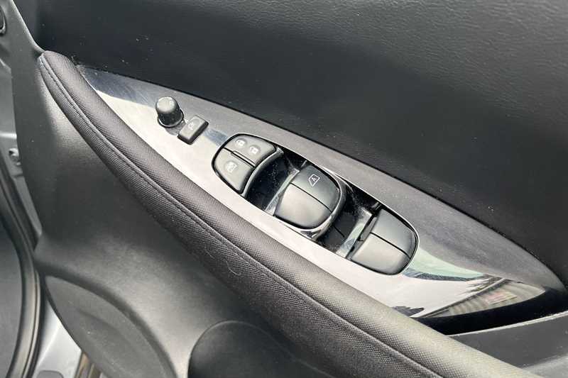 Used Nissan Leaf 2022 for sale - 78187151: Photo 18