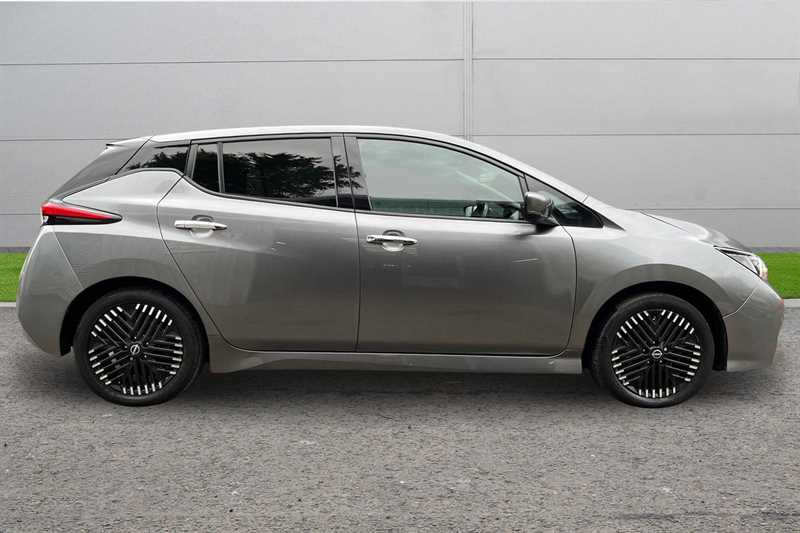 Used Nissan Leaf 2022 for sale - 78187151: Photo 3