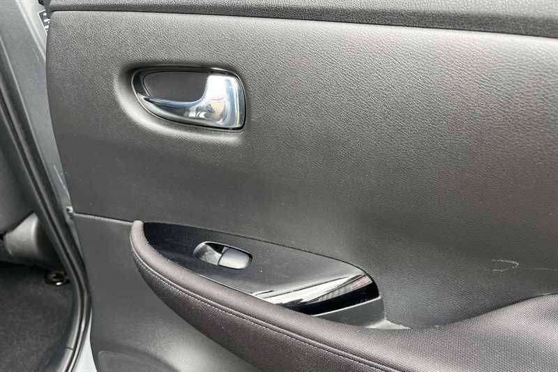 Used Nissan Leaf 2022 for sale - 78187151: Photo 36