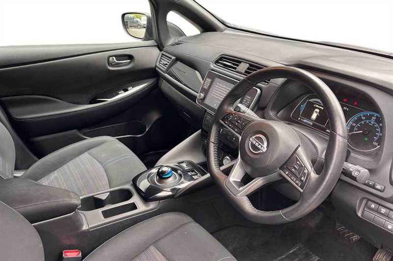 Used Nissan Leaf 2022 for sale - 78187151: Photo 8