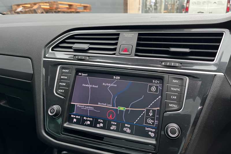 Used Volkswagen Tiguan for sale - 76788494: Photo 10