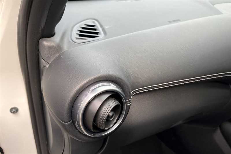 Used Nissan Juke 2022 for sale - 78009615: Photo 39