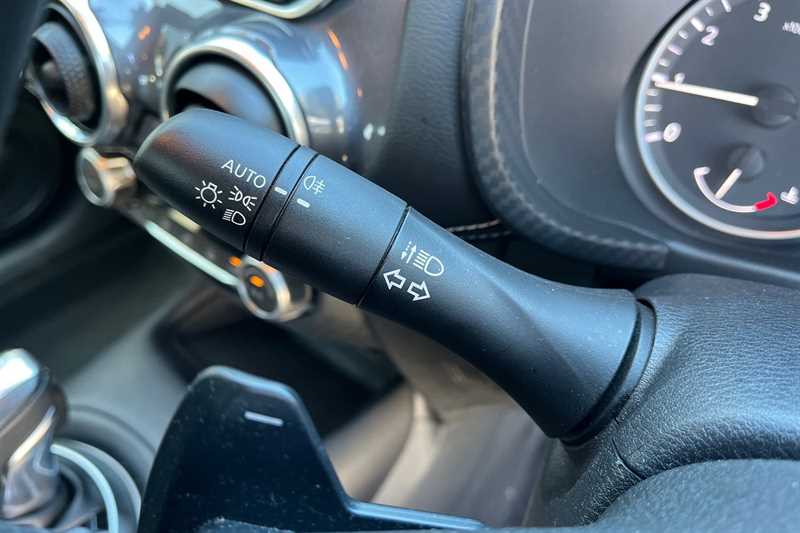 Used Nissan Juke 2023 for sale - 77960307: Photo 27