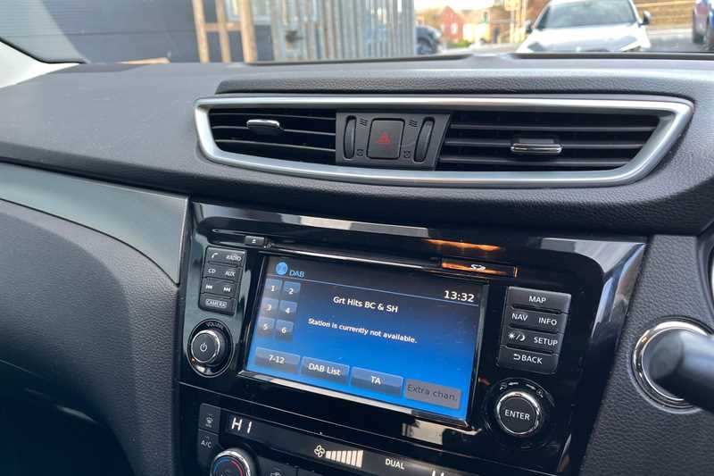 Used Nissan Qashqai 2018 for sale - 76826936: Photo 11