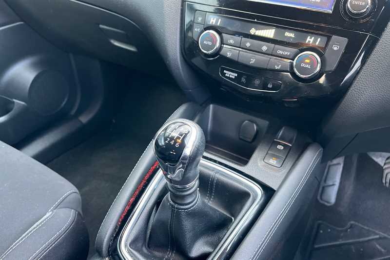 Used Nissan Qashqai 2018 for sale - 76826936: Photo 12