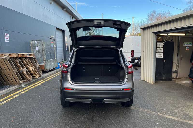 Used Nissan Qashqai 2018 for sale - 76826936: Photo 21