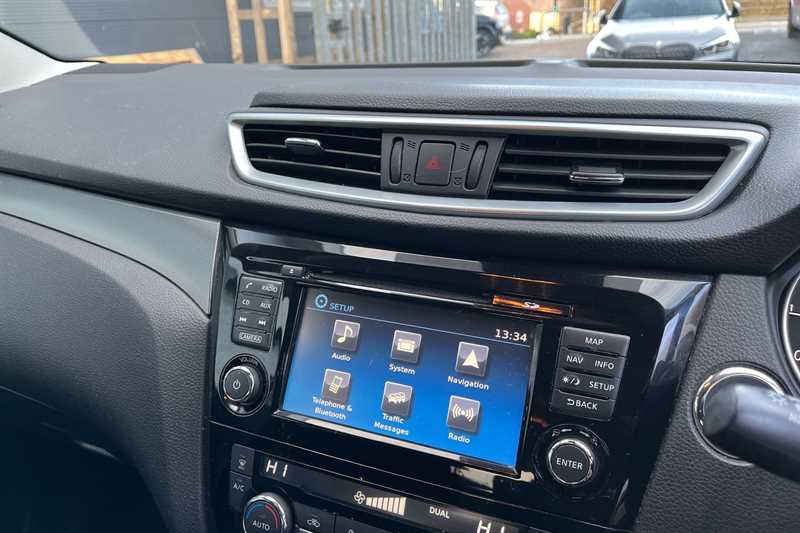 Used Nissan Qashqai 2018 for sale - 76826936: Photo 32