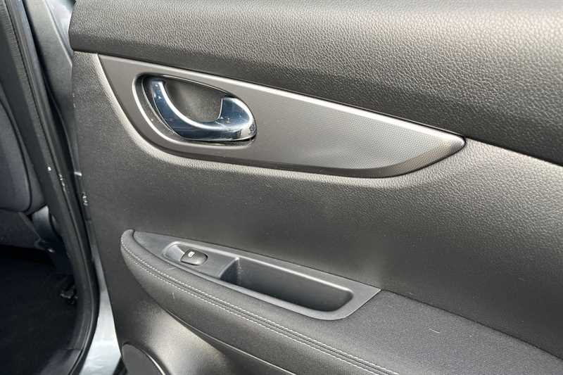 Used Nissan Qashqai 2018 for sale - 76826936: Photo 33