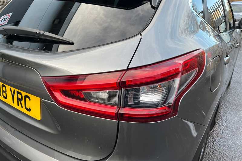 Used Nissan Qashqai 2018 for sale - 76826936: Photo 44