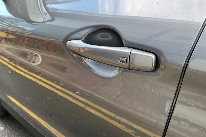 Used Nissan Qashqai 2018 for sale - 76826936: Photo 48