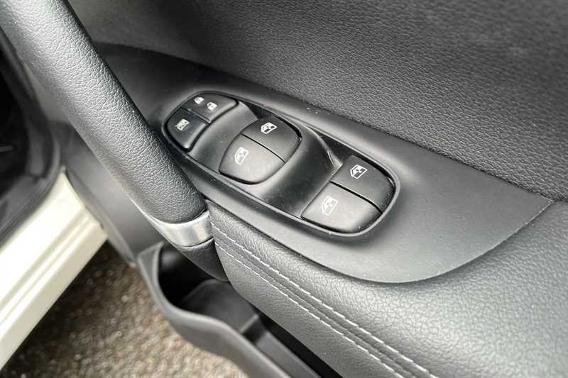 Used Nissan Qashqai 2021 for sale - 77540087: Photo 18