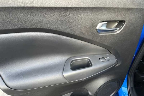 Used Nissan Juke 2023 for sale - 76204263: Photo 38
