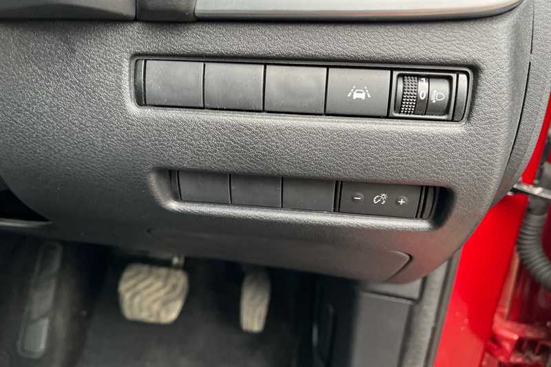 Used Nissan Qashqai for sale - 78103391: Photo 25