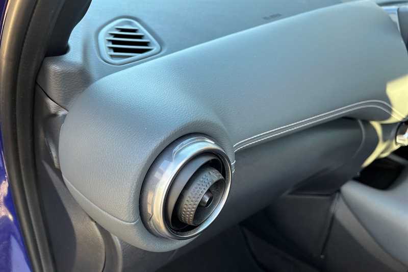 Used Nissan Juke 2020 for sale - 76745529: Photo 39