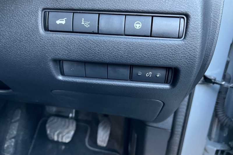 Used Nissan Qashqai for sale - 76731829: Photo 25