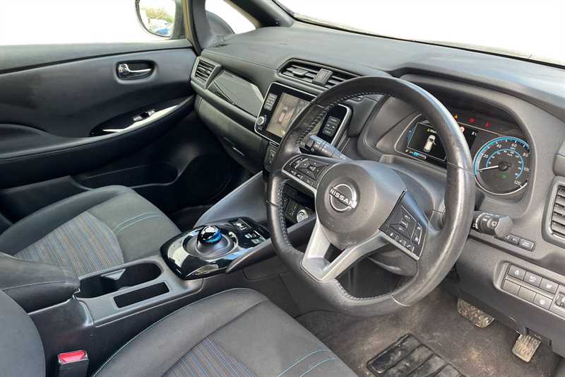 Used Nissan Leaf 2022 for sale - 78051348: Photo 8