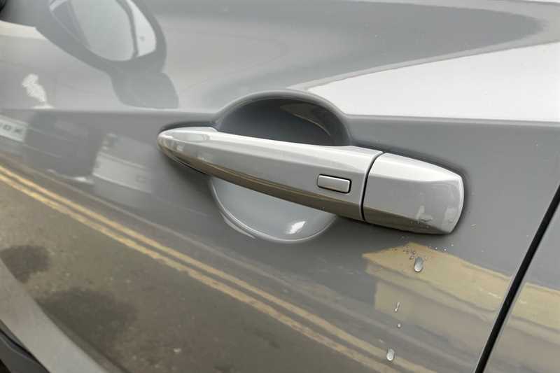 Used Nissan Juke 2023 for sale - 77810470: Photo 48