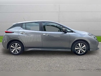Used Nissan Leaf 2021 for sale - 78786249: Photo