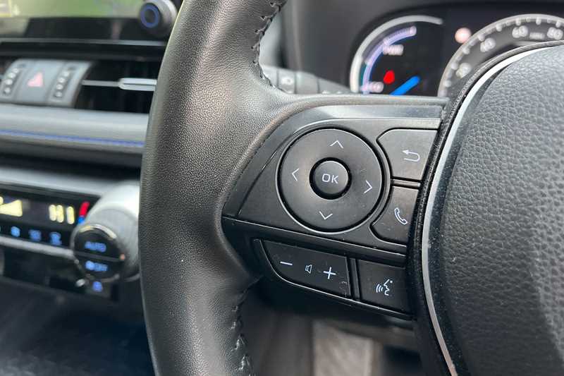 Used Toyota RAV4 2022 for sale - 76745551: Photo 16