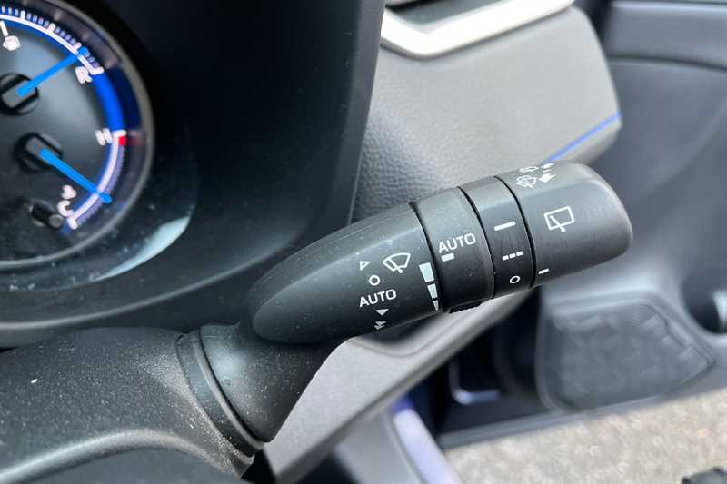 Used Toyota RAV4 2022 for sale - 76745551: Photo 25