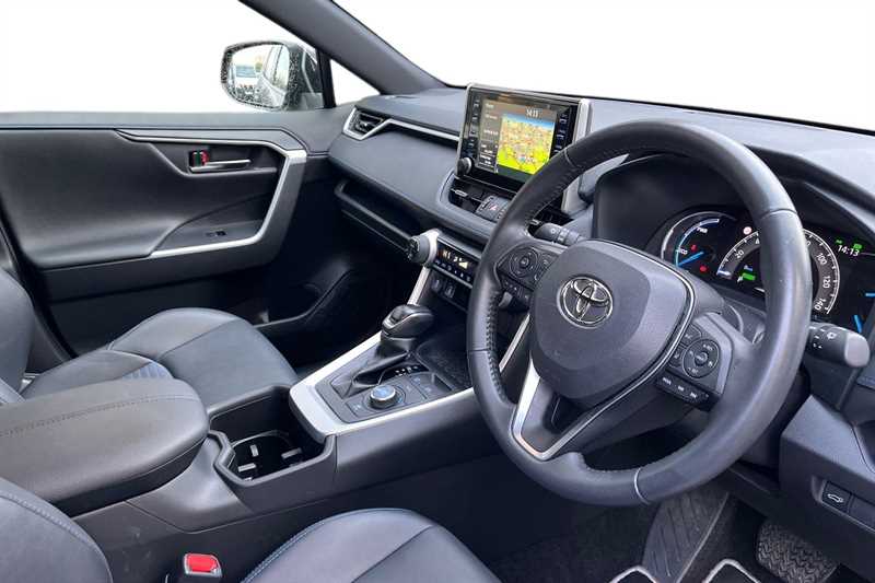 Used Toyota RAV4 2022 for sale - 76745551: Photo 8