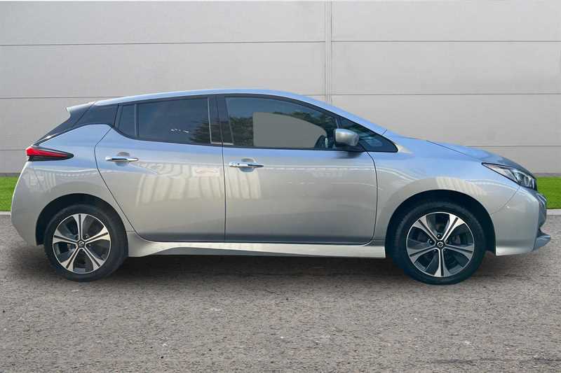 Used Nissan Leaf 2022 for sale - 77698474: Photo 3