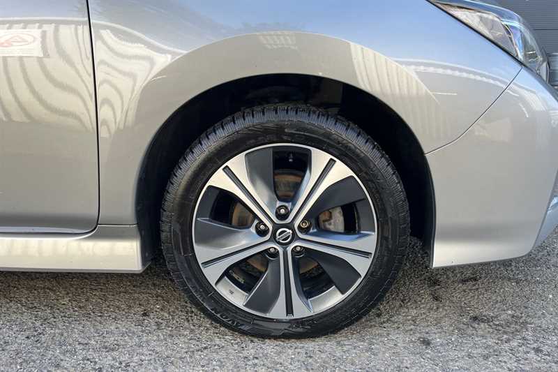 Used Nissan Leaf 2022 for sale - 77698474: Photo 41