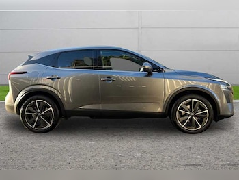 Used Nissan Qashqai 2023 for sale - 76915263: Photo