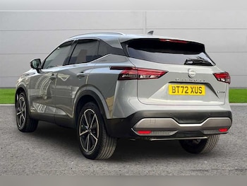 Used Nissan Qashqai 2022 for sale - 76229621: Photo 2