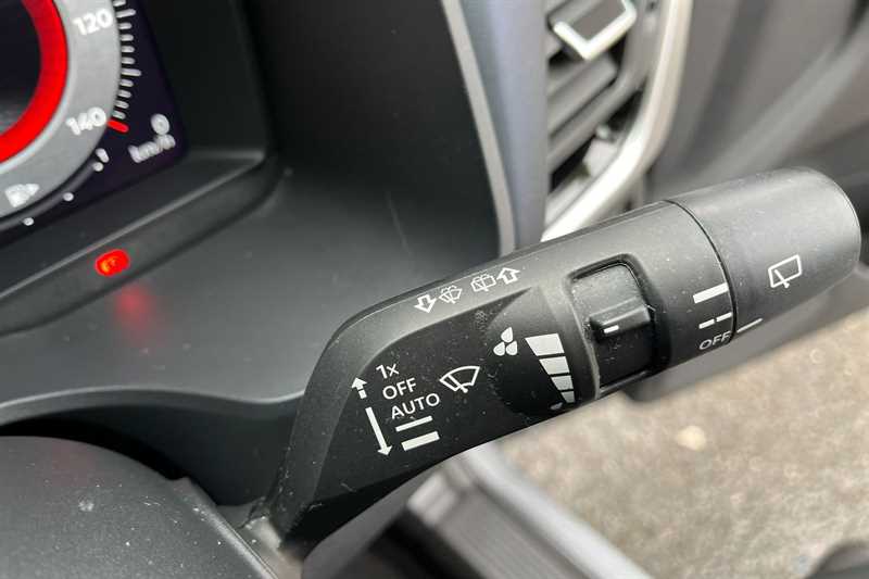 Used Nissan Qashqai for sale - 76731798: Photo 28