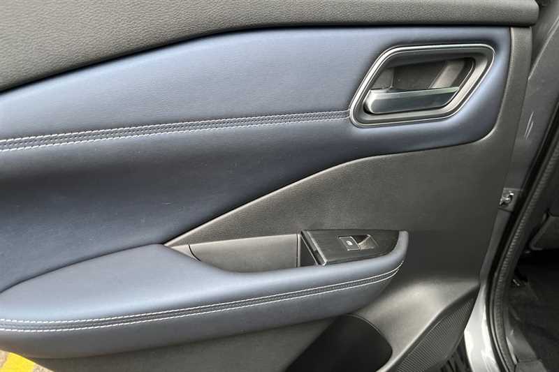 Used Nissan Qashqai for sale - 76731798: Photo 41