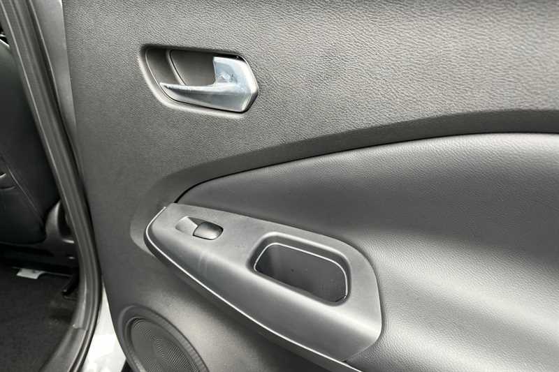 Used Nissan Juke 2022 for sale - 76928242: Photo 37