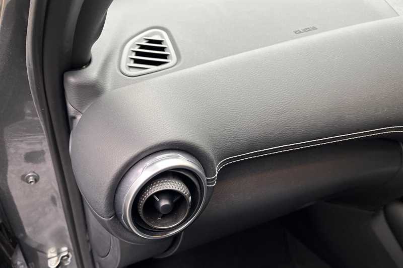 Used Nissan Juke 2022 for sale - 76928242: Photo 40