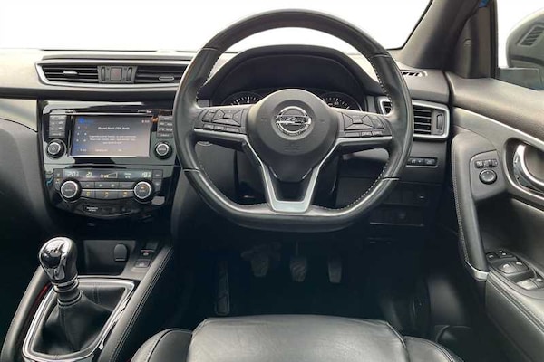 Used Nissan Qashqai 2018 for sale - 76155199: Photo 16