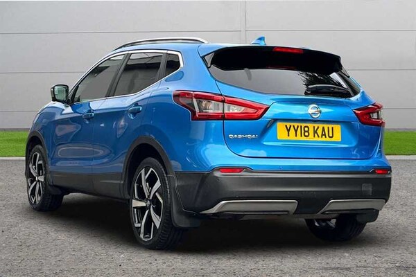 Used Nissan Qashqai 2018 for sale - 76155199: Photo 2