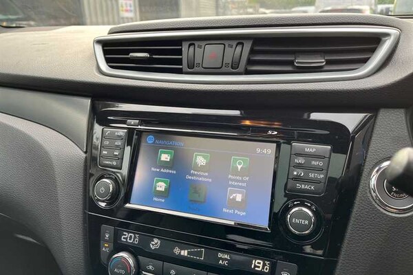 Used Nissan Qashqai 2018 for sale - 76155199: Photo 30