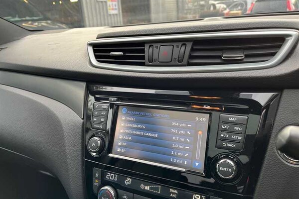 Used Nissan Qashqai 2018 for sale - 76155199: Photo 31