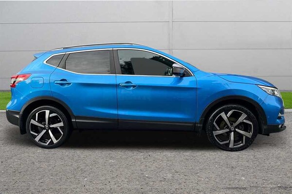 Used Nissan Qashqai 2018 for sale - 76155199: Photo 3