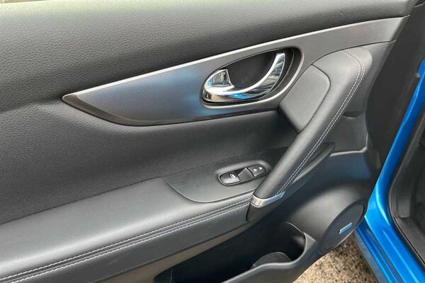 Used Nissan Qashqai 2018 for sale - 76155199: Photo 40