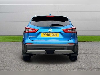 Used Nissan Qashqai 2018 for sale - 76155199: Photo 4