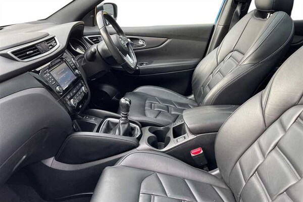 Used Nissan Qashqai 2018 for sale - 76155199: Photo 7