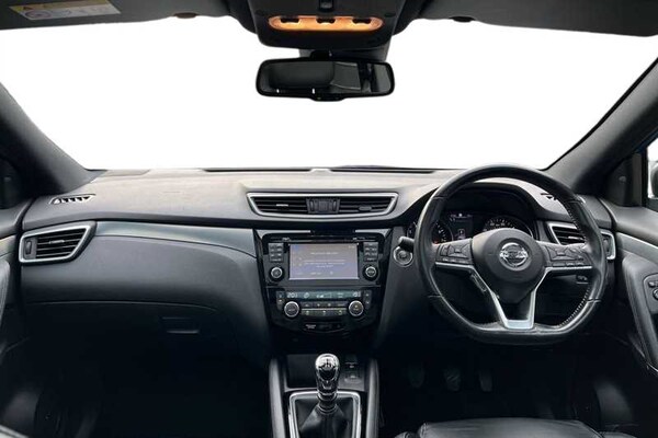 Used Nissan Qashqai 2018 for sale - 76155199: Photo 9