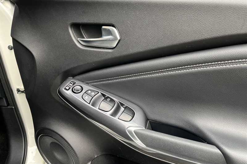 Used Nissan Juke 2023 for sale - 77600655: Photo 22