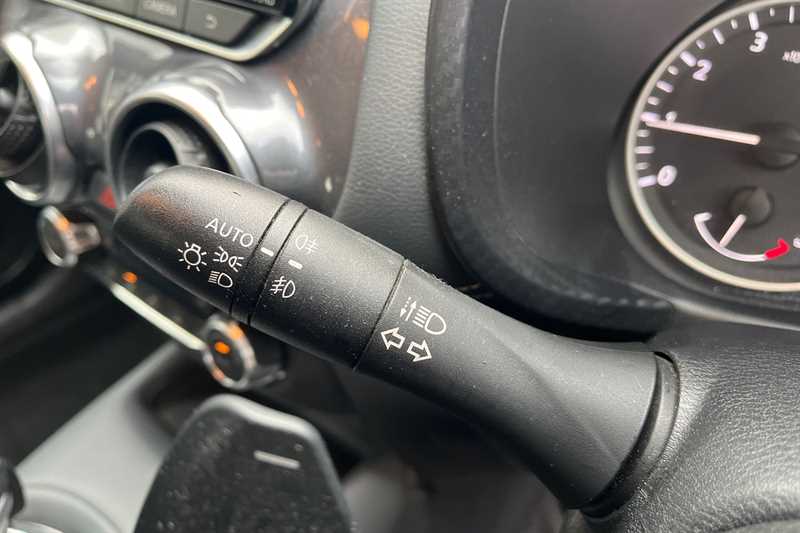 Used Nissan Juke 2020 for sale - 77471545: Photo 28