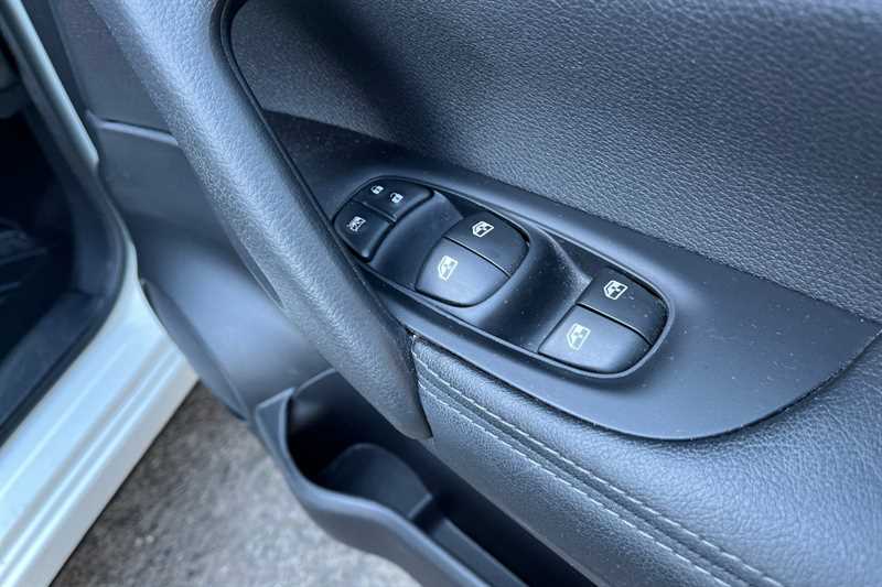 Used Nissan Qashqai 2019 for sale - 77960282: Photo 19