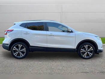 Used Nissan Qashqai 2019 for sale - 77960282: Photo