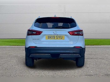 Used Nissan Qashqai 2019 for sale - 77960282: Photo